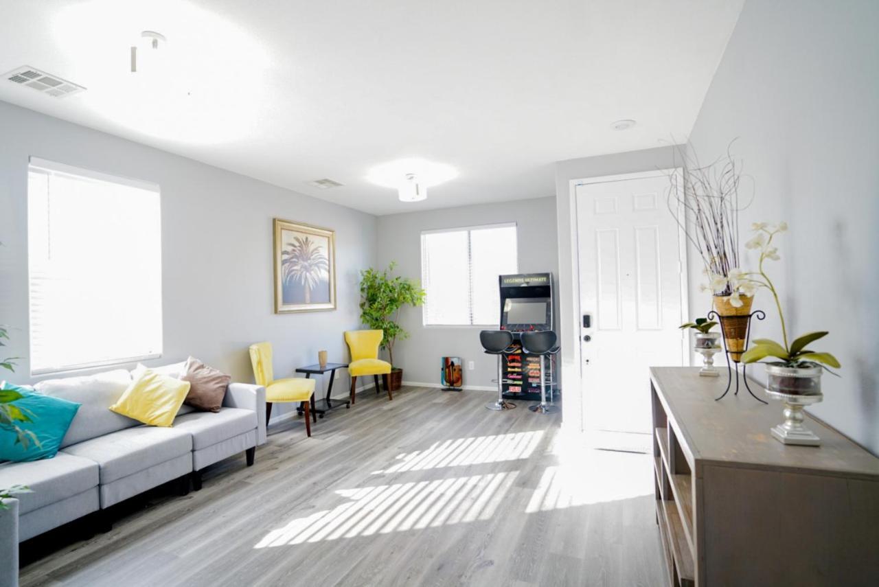 Ultra Modern Las Vegas Home 20Min From The Strip Zewnętrze zdjęcie